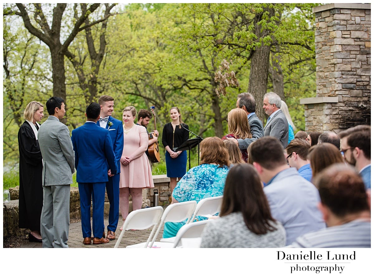 Silverwood-Park-wedding-ceremony-Danielle-Lund-Photography-Minneapolis-wedding-photographer3