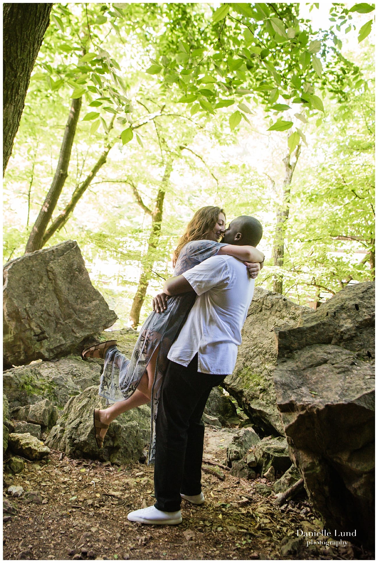 hudson-wisconsin-engagement-photography-state-park3