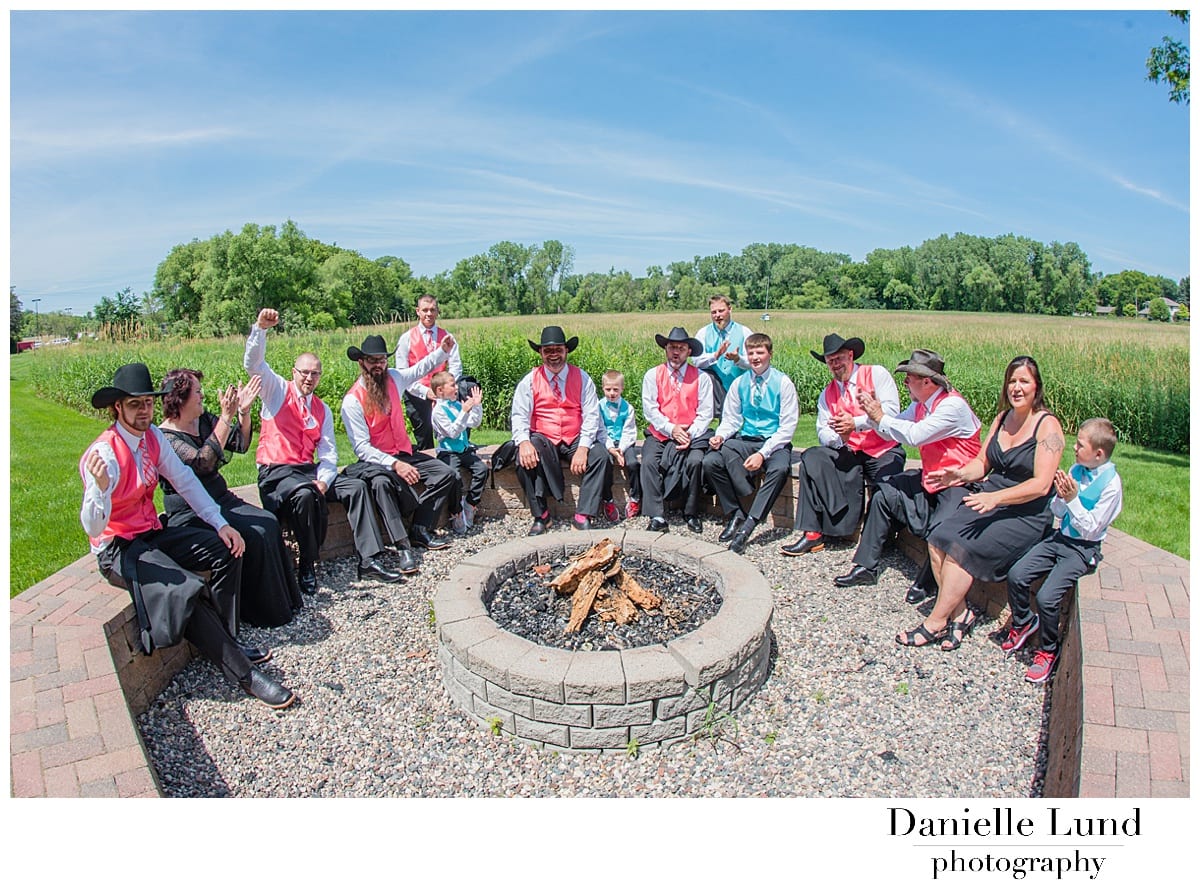 cowboy-boots-wedding-twin-cities-danielle-lund-photography1