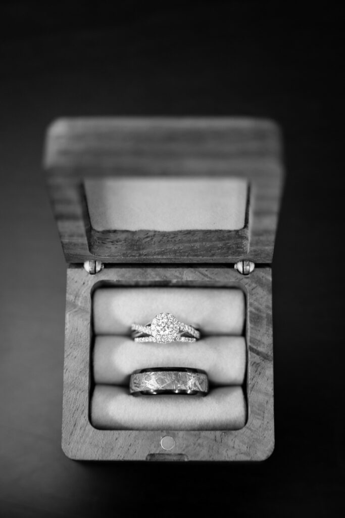 detail-of-rings-madison-wi-wedding-photography2