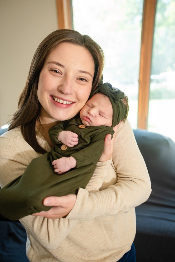 baby-girl-and-mom-newborn-session-cambridge-wisconsin-3