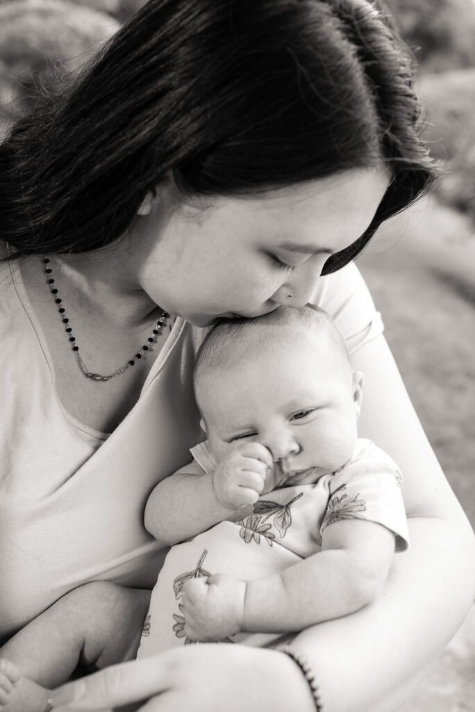 newborn-baby-and-mom-photoshoot-with-studio-501-photography-cambridge-wisconsin 4